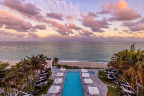 Copropriété à vendre à Sunny Isles Beach, Floride: 4 chambres, 463.77 m2 № 2001955 - photo 28