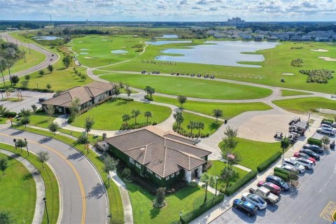 House in Four Corners, Florida 4 bedrooms, 238.85 sq.m. № 1919657 - photo 29