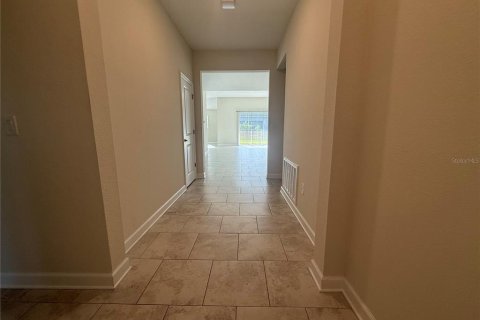 House in Four Corners, Florida 4 bedrooms, 238.85 sq.m. № 1919657 - photo 18