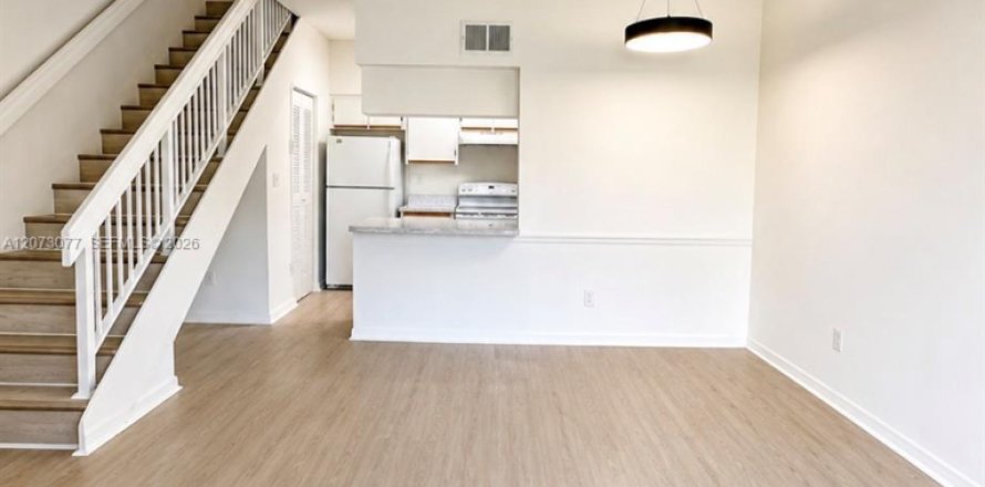 Condo à Hialeah, Floride, 1 chambre  № 2307432