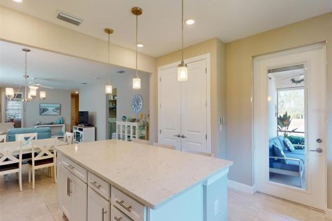House in North Port, Florida 2 bedrooms, 133.41 sq.m. № 1556323 - photo 16