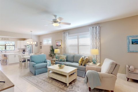 House in North Port, Florida 2 bedrooms, 133.41 sq.m. № 1556323 - photo 11