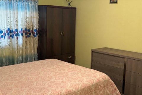 Touwnhouse à louer à Miramar, Floride: 3 chambres, 96.62 m2 № 1929986 - photo 8