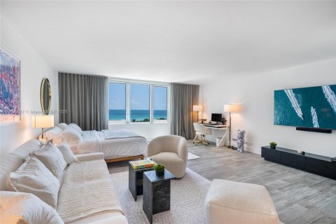 Condominio en venta en Miami Beach, Florida, 61.32 m2 № 1707096 - foto 23