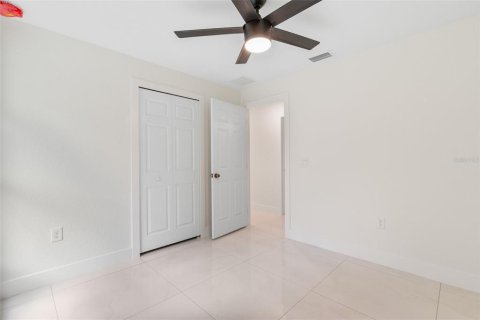 Casa en venta en Port Charlotte, Florida, 3 dormitorios, 97.18 m2 № 1813398 - foto 20
