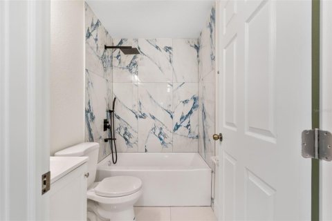 Casa en venta en Port Charlotte, Florida, 3 dormitorios, 97.18 m2 № 1813398 - foto 17
