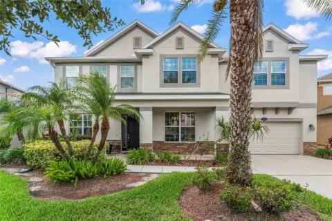 House in Tampa, Florida 4 bedrooms, 479.38 sq.m. № 1797982 - photo 3
