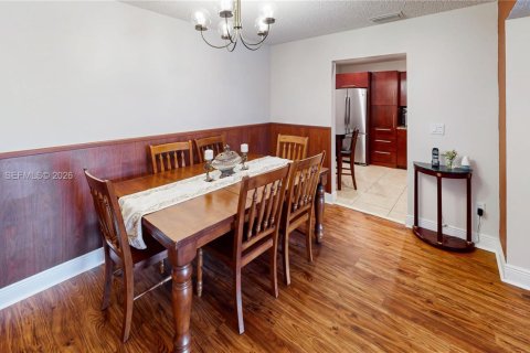 Купить кондоминиум в Катлер-Бей, Флорида 2 спальни, 110.74м2, № 2063037 - фото 21