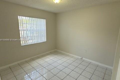 Condominio en alquiler en Miami, Florida, 2 dormitorios, 84.73 m2 № 1830410 - foto 6