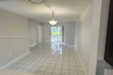 Condominio en alquiler en Miami, Florida, 2 dormitorios, 84.73 m2 № 1830410 - foto 12