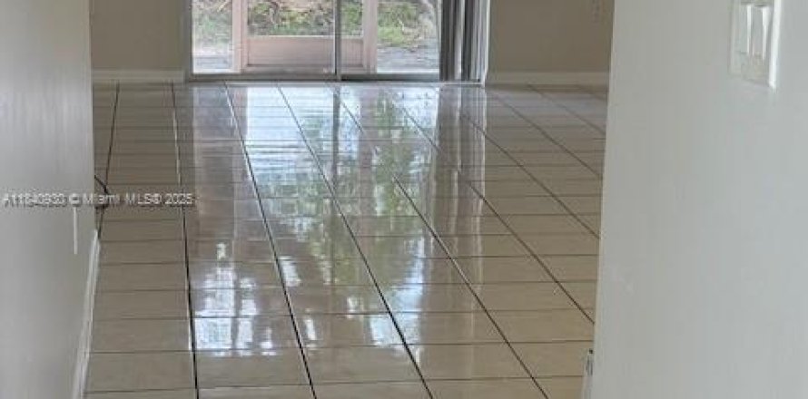 Condo à Miami, Floride, 2 chambres № 1830410