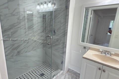 Condominio en alquiler en Miami, Florida, 2 dormitorios, 84.73 m2 № 1830410 - foto 11