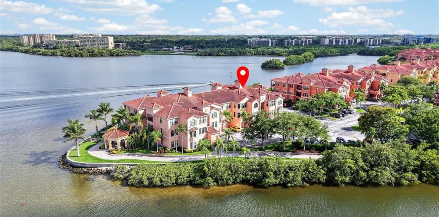 Condo à Clearwater, Floride, 2 chambres  № 2401157