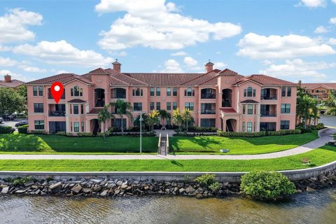 Copropriété à louer à Clearwater, Floride: 2 chambres, 125.42 m2 № 2401157 - photo 2