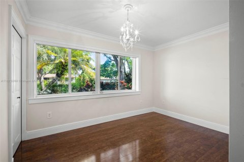 Снять в аренду виллу или дом в Майами, Флорида 4 спальни, 349.03м2, № 1923197 - фото 30