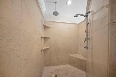 Снять в аренду виллу или дом в Майами, Флорида 4 спальни, 349.03м2, № 1923197 - фото 22