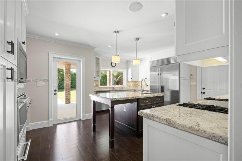 Снять в аренду виллу или дом в Майами, Флорида 4 спальни, 349.03м2, № 1923197 - фото 6