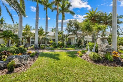 Casa en venta en Anna Maria, Florida, 4 dormitorios, 321.81 m2 № 1884521 - foto 1