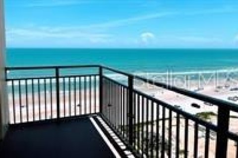 Condo in Daytona Beach, Florida, 2 bedrooms  № 1670756 - photo 4