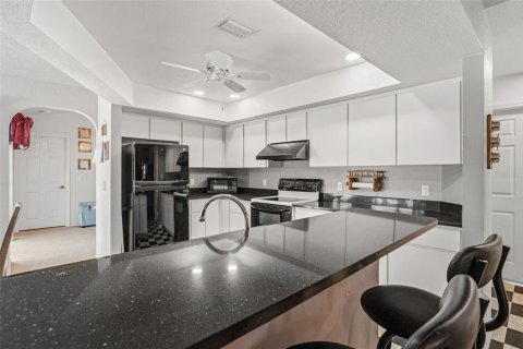 House in Port Charlotte, Florida 3 bedrooms, 179.77 sq.m. № 2142616 - photo 8