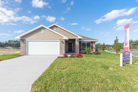 House in Palm Coast, Florida 4 bedrooms, 174.84 sq.m. № 1786272 - photo 2