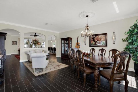 House in Spring Hill, Florida 4 bedrooms, 247.03 sq.m. № 1765641 - photo 16