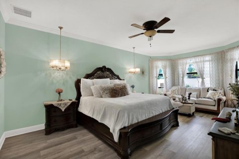 House in Spring Hill, Florida 4 bedrooms, 247.03 sq.m. № 1765641 - photo 28