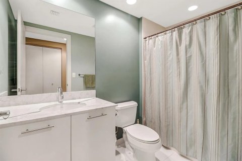 Copropriété à vendre à Fort Myers, Floride: 2 chambres, 109.62 m2 № 2291903 - photo 18