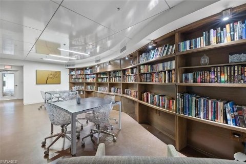 Copropriété à vendre à Fort Myers, Floride: 2 chambres, 109.62 m2 № 2291903 - photo 24