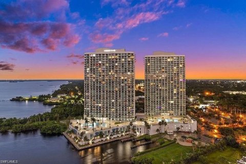 Copropriété à vendre à Fort Myers, Floride: 2 chambres, 109.62 m2 № 2291903 - photo 21