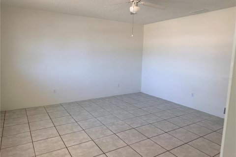 House in Ormond Beach, Florida 2 bedrooms, 103.12 sq.m. № 2116620 - photo 15