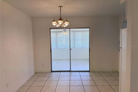 House in Ormond Beach, Florida 2 bedrooms, 103.12 sq.m. № 2116620 - photo 13