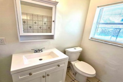 House in Ormond Beach, Florida 2 bedrooms, 103.12 sq.m. № 2116620 - photo 18