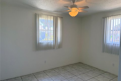 House in Ormond Beach, Florida 2 bedrooms, 103.12 sq.m. № 2116620 - photo 17