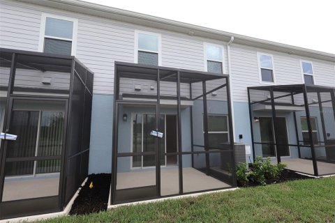 Touwnhouse à vendre à Orlando, Floride: 3 chambres, 154.78 m2 № 2309952 - photo 22