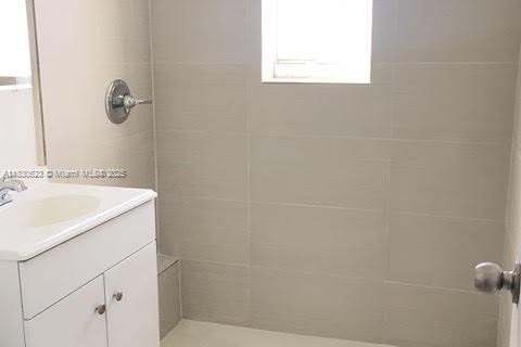 Condominio en venta en Miami, Florida, 3 dormitorios, 111.02 m2 № 1806188 - foto 3