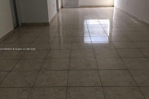 Condominio en venta en Miami, Florida, 3 dormitorios, 111.02 m2 № 1806188 - foto 9