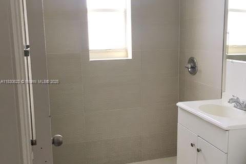 Condominio en venta en Miami, Florida, 3 dormitorios, 111.02 m2 № 1806188 - foto 4