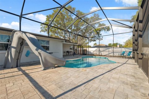 House in Oldsmar, Florida 3 bedrooms, 130.25 sq.m. № 1740270 - photo 16