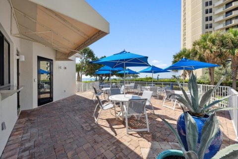 Condo in Riviera Beach, Florida, 1 bedroom  № 2179155 - photo 28