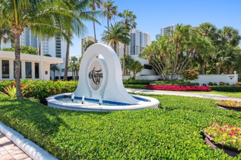 Condo in Riviera Beach, Florida, 1 bedroom  № 2179155 - photo 13