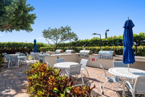 Condo in Riviera Beach, Florida, 1 bedroom  № 2179155 - photo 30