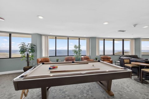 Condo in Riviera Beach, Florida, 1 bedroom  № 2179155 - photo 20