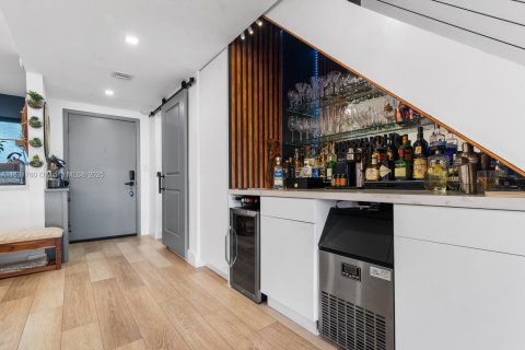 Condominio en venta en North Miami Beach, Florida, 2 dormitorios, 124.95 m2 № 1816377 - foto 2