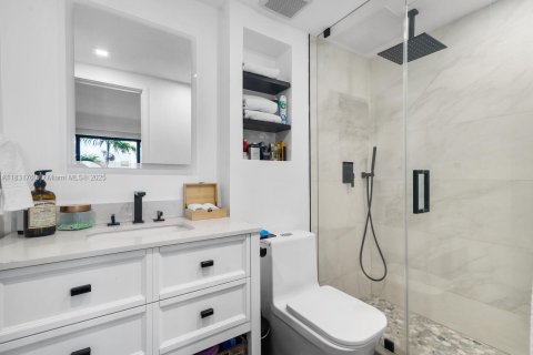 Condominio en venta en North Miami Beach, Florida, 2 dormitorios, 124.95 m2 № 1816377 - foto 24