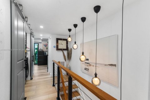 Condominio en venta en North Miami Beach, Florida, 2 dormitorios, 124.95 m2 № 1816377 - foto 13