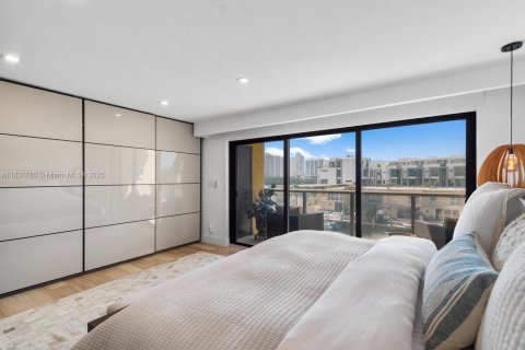 Condominio en venta en North Miami Beach, Florida, 2 dormitorios, 124.95 m2 № 1816377 - foto 20
