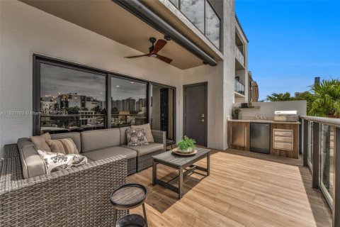 Condominio en venta en North Miami Beach, Florida, 2 dormitorios, 124.95 m2 № 1816377 - foto 26