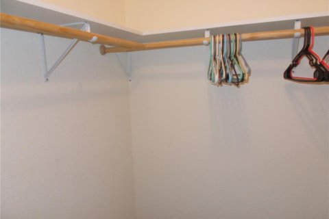 Townhouse in Port Charlotte, Florida 2 bedrooms, 113.15 sq.m. № 2097687 - photo 20