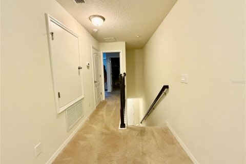 Townhouse in Winter Park, Florida 3 bedrooms, 173.91 sq.m. № 2213164 - photo 10